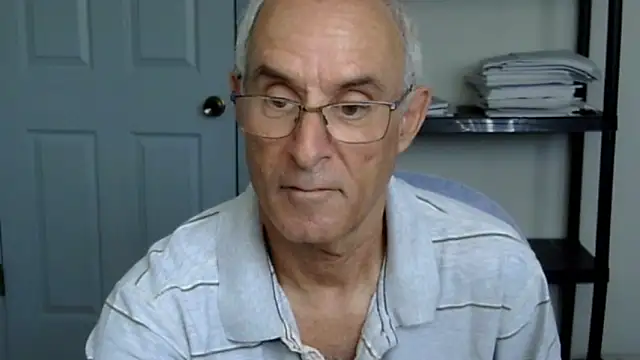 funone1999 online show from November 17, 2025, 8:58 pm