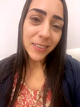 lucioliveira online show from September 14, 2025, 2:33 am