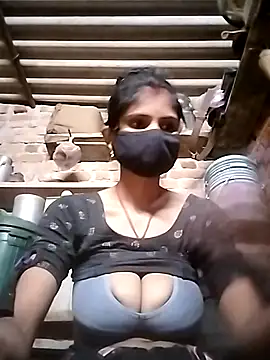 Joshi Love143 online show from December 5, 2025, 10:02 am