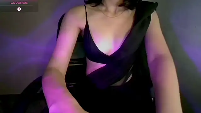 Snapshot of RIYA-29 chatting on October 8, 2025, 5:43 pm RIYA-29 online show from October 8, 2025, 5:43 pm