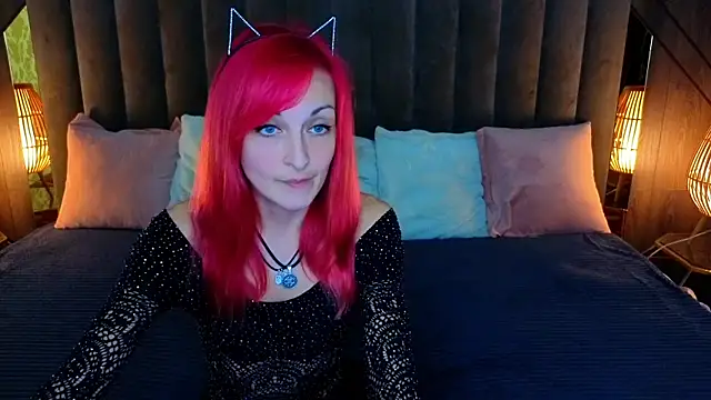 BrandyBloom online show from November 8, 2025, 1:55 pm