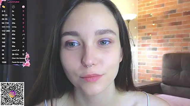 SoftieDream online show from November 15, 2025, 6:22 am