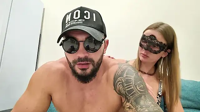 Snapshot of Leaders_sex chatting on September 17, 2025, 8:32 pm Leaders sex online show from September 17, 2025, 8:32 pm