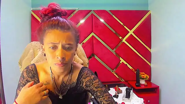 Kataleya Luck online show from November 27, 2025, 3:19 am