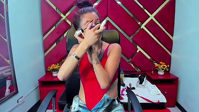 Kataleya Luck online show from December 2, 2025, 3:34 am