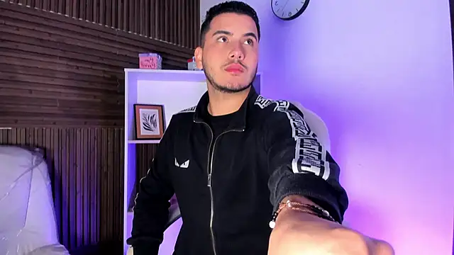 Snapshot of Axel_grey_ chatting on December 5, 2025, 12:25 pm Axel grey online show from December 5, 2025, 12:25 pm