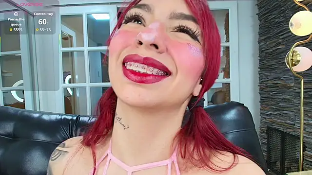 miss   abigail online show from November 28, 2025, 11:02 am