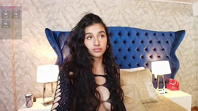 ValentiinaCruz online show from November 24, 2025, 11:04 pm