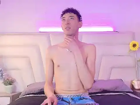 Snapshot of Ashton_Myers chatting on November 5, 2025, 7:58 pm Ashton Myers online show from November 5, 2025, 7:58 pm