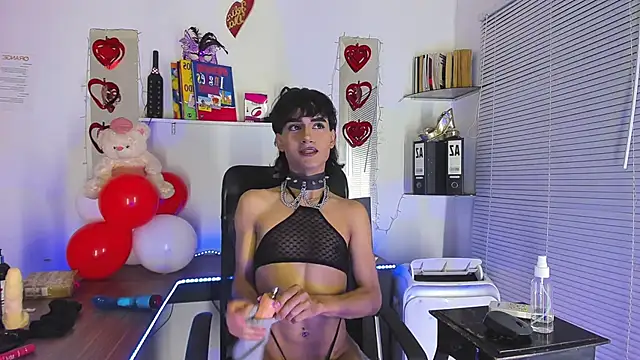 Snapshot of IviMiller@xh chatting on September 14, 2025, 6:29 pm IviMillerxh online show from September 14, 2025, 6:29 pm