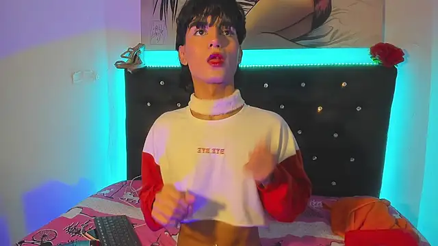 Snapshot of IviMiller@xh chatting on November 19, 2025, 12:38 pm IviMillerxh online show from November 19, 2025, 12:38 pm