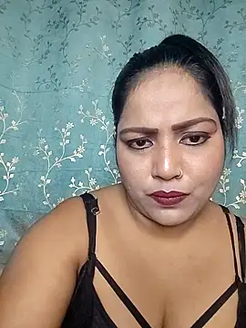 hornypriya696 online show from November 4, 2025, 6:51 pm