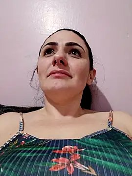 Snapshot of _SexyPetite_ chatting on October 15, 2025, 2:22 am SexyPetite online show from October 15, 2025, 2:22 am