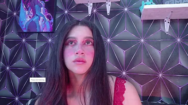Snapshot of Megan_Luxe chatting on September 17, 2025, 4:03 am Megan Luxe online show from September 17, 2025, 4:03 am