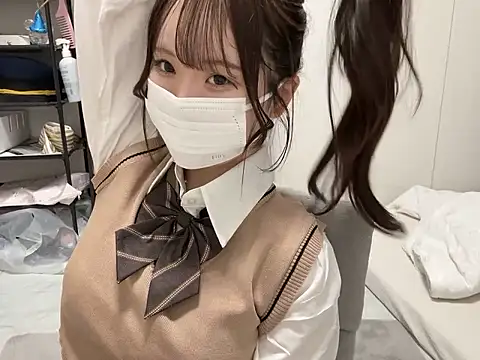 Snapshot of nano-da-u chatting on October 26, 2025, 2:12 pm nano-da-u online show from October 26, 2025, 2:12 pm