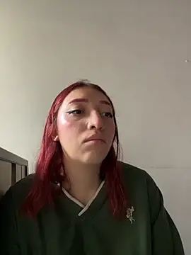 Paulina-Wells online show from September 18, 2025, 9:06 pm