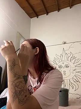 Paulina-Wells online show from September 20, 2025, 8:54 pm