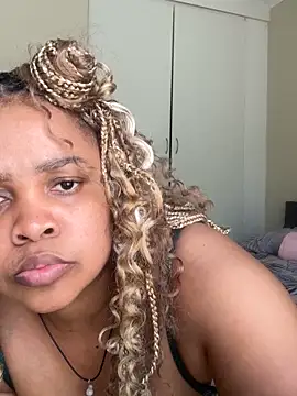 XXXquisiteVixen online show from November 12, 2025, 8:59 am