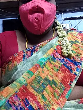 Snapshot of TAMIL_ELAKKIYA chatting on September 8, 2025, 6:29 pm TAMIL ELAKKIYA online show from September 8, 2025, 6:29 pm