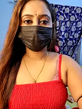 Cute-lusi online show from September 12, 2025, 1:11 pm