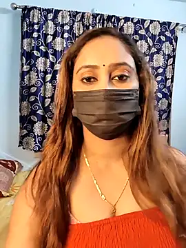 Cute-lusi online show from October 11, 2025, 7:12 pm