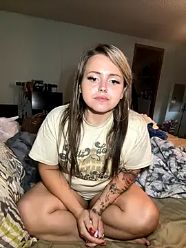 Snapshot of JuicyExxxperience chatting on September 28, 2025, 12:32 pm JuicyExxxperience online show from September 28, 2025, 12:32 pm