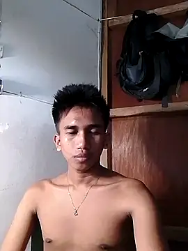 Snapshot of charlie0728 chatting on October 10, 2025, 8:46 am charlie0728 online show from October 10, 2025, 8:46 am
