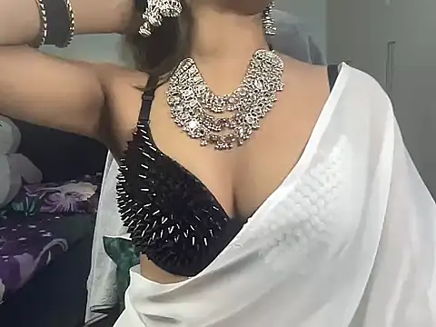 MonVilain01 online show from December 14, 2025, 1:00 am