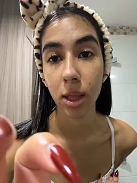 Snapshot of Kassie_Collins chatting on November 11, 2025, 8:42 pm Kassie Collins online show from November 11, 2025, 8:42 pm