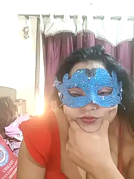 MEERAcle online show from December 14, 2025, 8:41 am