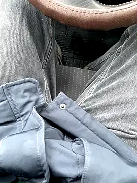 Snapshot of wwwiiilll chatting on November 23, 2025, 9:31 am wwwiiilll online show from November 23, 2025, 9:31 am