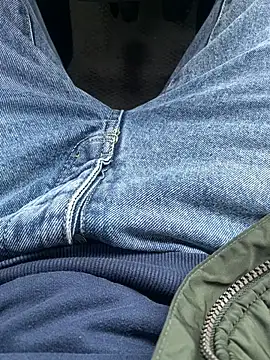 Snapshot of wwwiiilll chatting on November 29, 2025, 8:06 am wwwiiilll online show from November 29, 2025, 8:06 am