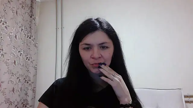 Amanda Soft online show from October 12, 2025, 5:23 pm