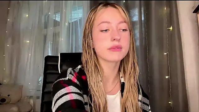 Jetta Corsacami online show from September 23, 2025, 7:22 am