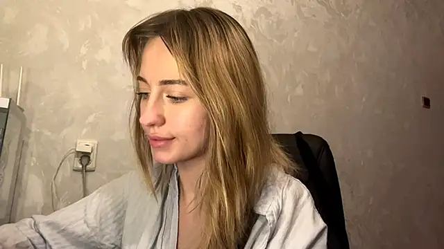 Jetta Corsacami online show from November 29, 2025, 2:20 pm