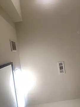 Snapshot of huhgtr chatting on November 20, 2025, 3:01 pm huhgtr online show from November 20, 2025, 3:01 pm