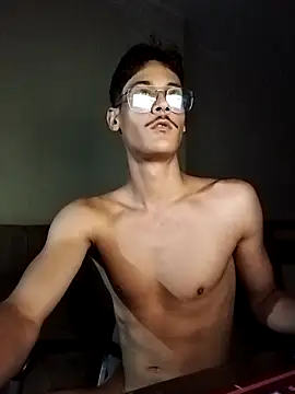 Snapshot of Mago666_ chatting on September 14, 2025, 3:05 am Mago666  online show from September 14, 2025, 3:05 am