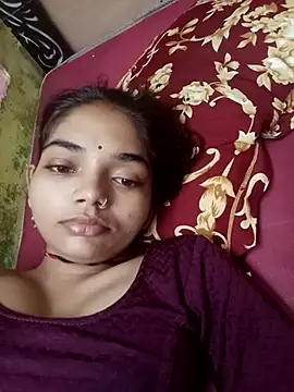 Snapshot of Hitsda chatting on September 23, 2025, 12:13 am Hitsda online show from September 23, 2025, 12:13 am