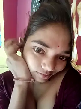 Snapshot of Hitsda chatting on September 28, 2025, 6:41 am Hitsda online show from September 28, 2025, 6:41 am