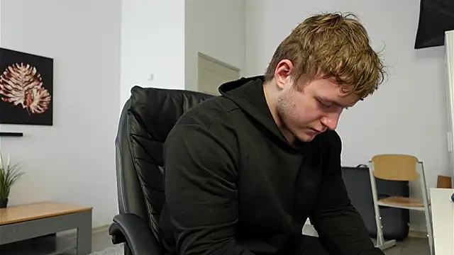 Snapshot of Richard_Dullas chatting on September 29, 2025, 12:21 pm Richard Dullas online show from September 29, 2025, 12:21 pm