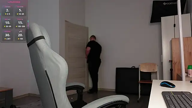 Snapshot of Richard_Dullas chatting on October 15, 2025, 12:38 pm Richard Dullas online show from October 15, 2025, 12:38 pm