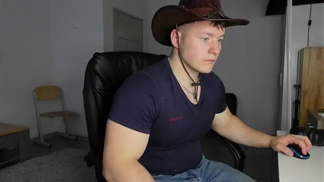 Snapshot of Richard_Dullas chatting on October 18, 2025, 5:54 am Richard Dullas online show from October 18, 2025, 5:54 am