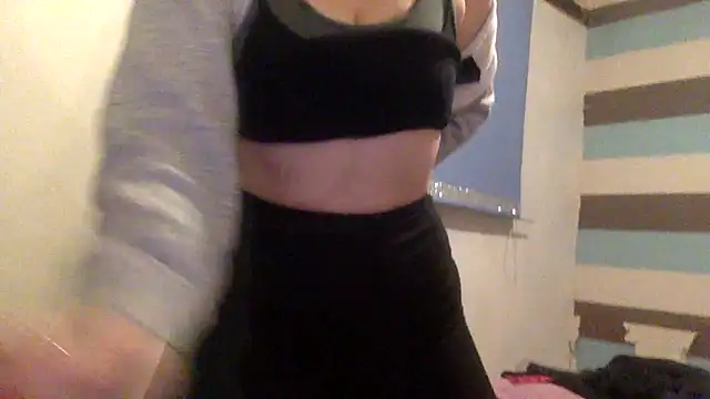 Snapshot of Bellababexox chatting on October 24, 2025, 5:48 am Bellababexox online show from October 24, 2025, 5:48 am