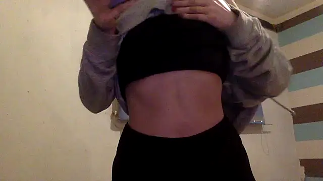 Snapshot of Bellababexox chatting on November 4, 2025, 7:07 am Bellababexox online show from November 4, 2025, 7:07 am