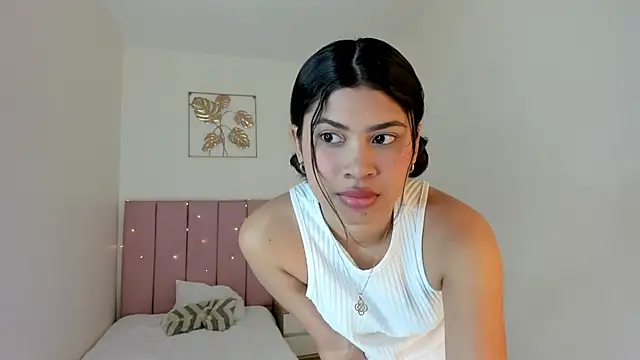 Snapshot of dore_amelie chatting on November 21, 2025, 12:26 pm dore amelie online show from November 21, 2025, 12:26 pm