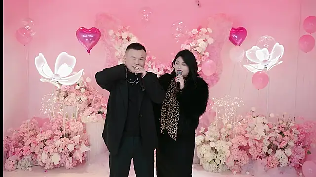 Hot-dance520 online show from November 15, 2025, 10:01 am