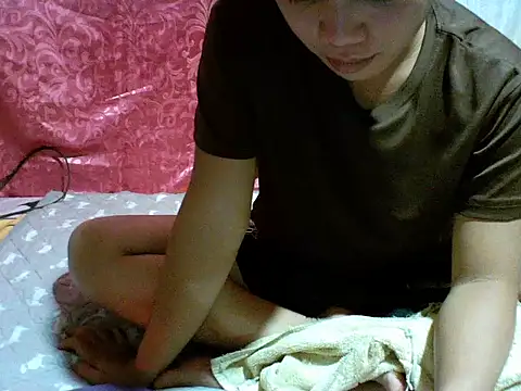 alhex gay26 online show from September 12, 2025, 1:11 pm