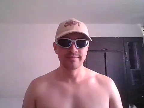 Snapshot of AlphaBoyyX chatting on September 9, 2025, 5:34 pm AlphaBoyyX online show from September 9, 2025, 5:34 pm