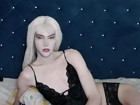 juunsora online show from December 4, 2025, 3:05 am