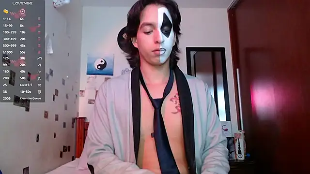 Snapshot of DannyPhantom555 chatting on October 31, 2025, 7:48 pm DannyPhantom555 online show from October 31, 2025, 7:48 pm